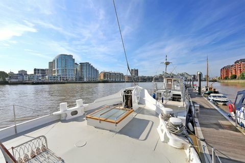 Houseboat na prodej v Imperial Wharf