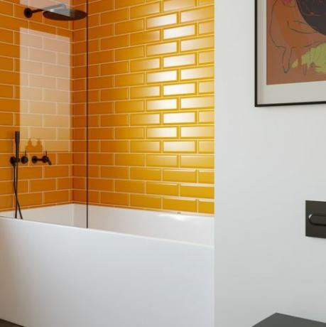 rozpočet malá koupelna nápady, dlaždice horské metro oranžové obklady