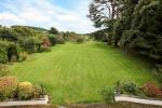 Venkovský dům Dorset na prodej má vlastní zahradní bludiště
