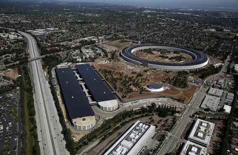 Nové sídlo společnosti Apple 28. dubna 2017 v Cupertino v Kalifornii