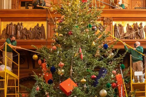 biltmore estate vánoční strom zvyšování virtuální událost Asheville Severní Karolína