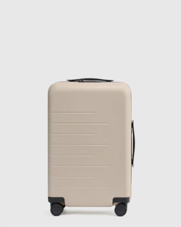 Příruční kufr s pevnou skořepinou