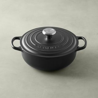 Esenciální trouba Le Creuset Signature Smaltovaná litina