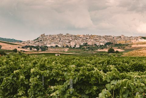 žít rok bez renty na Sicílii s airbnb