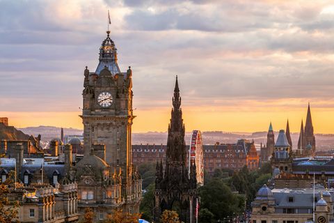 Edinburgh Skyline, Balmoral Clocktower, Skotsko