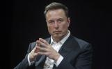Elon Musk údajně použil prostředky Tesly na stavbu Skleněného domu