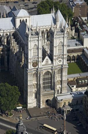 letecký pohled na západní část westminsterského opatství, londýn, 2006