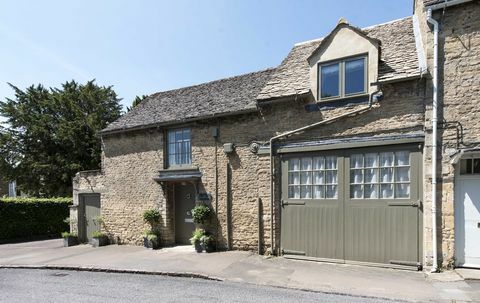 Stará hasičská stanice - exteriér - Cotswolds - Savills