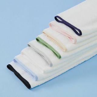 Ruční ručníky na hranách