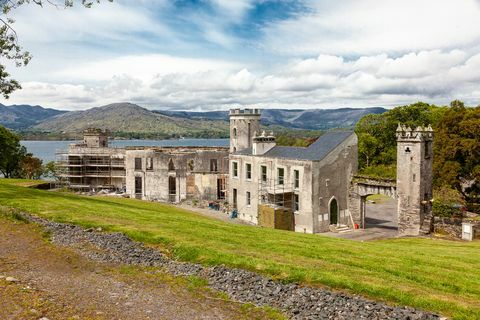 Glengarriff Castle na prodej v Irsku