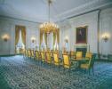 „Designing Camelot: The Kennedy White House Restoration and its Legacy“ prozkoumává interiéry Bílého domu Kennedyho