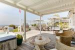 Prozkoumejte plážový dům Mily Kunis a Ashtona Kutchera Santa Barbara