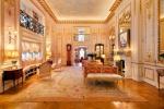 Podívejte se na Inside Joan Rivers's 38 milionů dolarů inspirovaný Versailles Penthouse