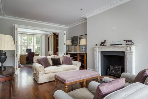 47 Hornton Street - Campden House - Kensington - obývací pokoj - Russell Simpson