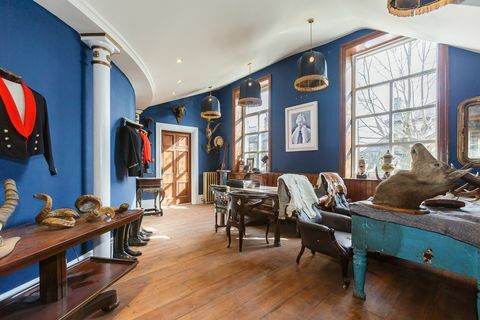 Kaple - Harrogate - modrá místnost - Strutt & Parker