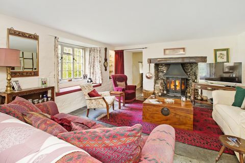 Lombard Mill - Fowey - Cornwall - nemovitost - obývací pokoj - OnTheMarket.com