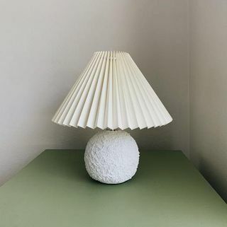 Mini skládaná slonovinová lampa