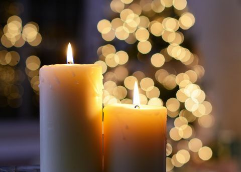 Svíčky a vánoční osvětlení