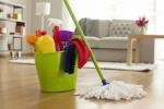 Jak dlouho Britové tráví úklid v životě - úklid domu