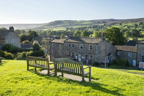 Vesnice Reeth v Swaledale, Yorkshire Dales, Anglie