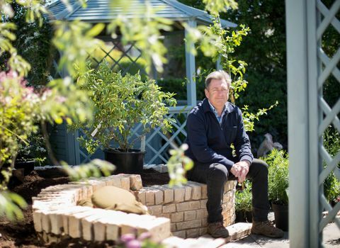 Řada ITV Love Your Garden with Alan Titchmarsh - červen 2017