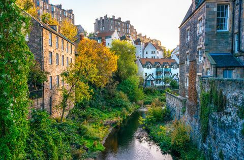 Edinburgh - architektura kolem vody Leith