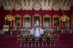 Buckinghamský palác získává 369 milionů liber