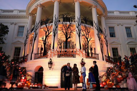 prezident Trump a první dáma melania pořádají halloweenskou událost v Bílém domě