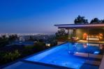 Matthew Perry vypíše sklo-pokrytý Los Angeles domov - Matthew Perry je LA domov na prodej