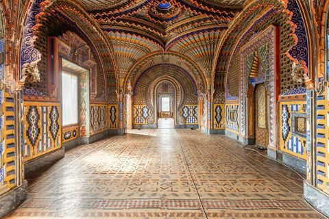 Maurské mozaiky inspirované mozaikou na zámku Sammezzano