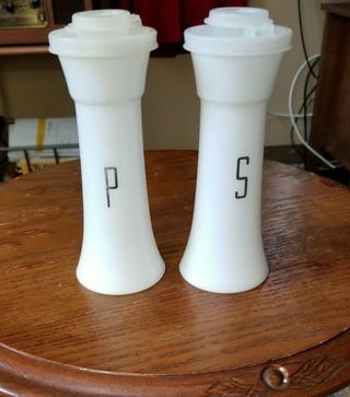 Vintage Tupperware Mini přesýpací hodiny Silver Salt & Pepper Shakers