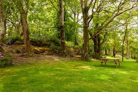 Glengarriff Castle na prodej v Irsku