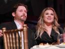 Vyrovnání rozvodu Kelly Clarkson a vysvětlení finančních podrobností