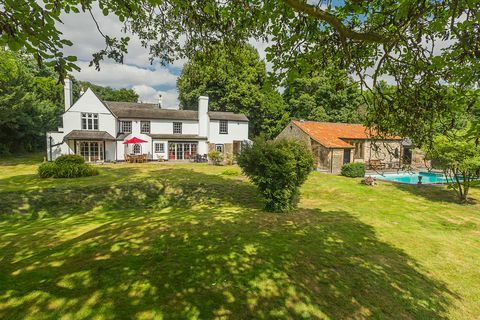 The Old Vicarage - Little Abington - Nick Brown - areál - Cheffins